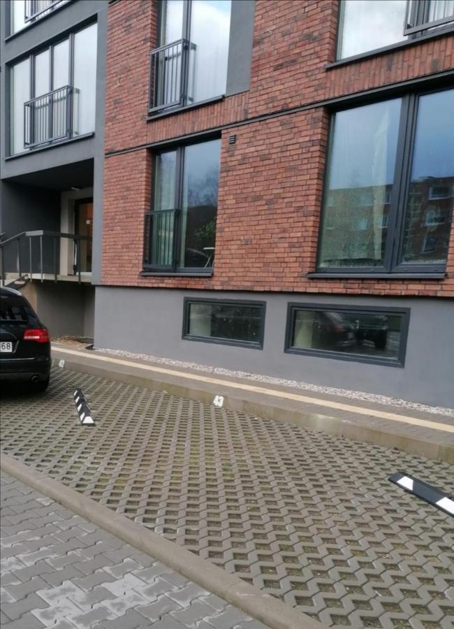 Romos Apartamentai Klaipedoje クライペダ エクステリア 写真