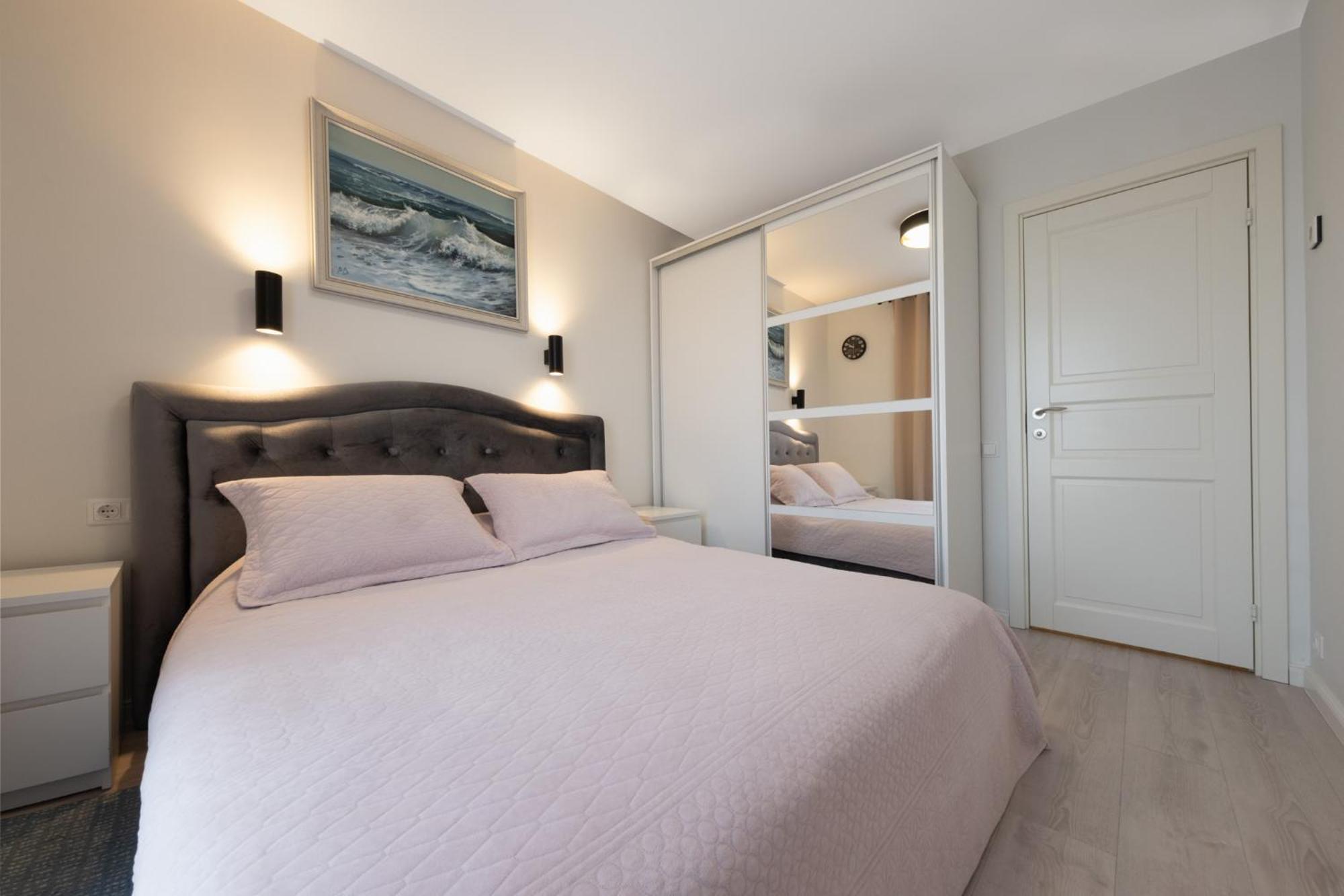 Romos Apartamentai Klaipedoje クライペダ エクステリア 写真
