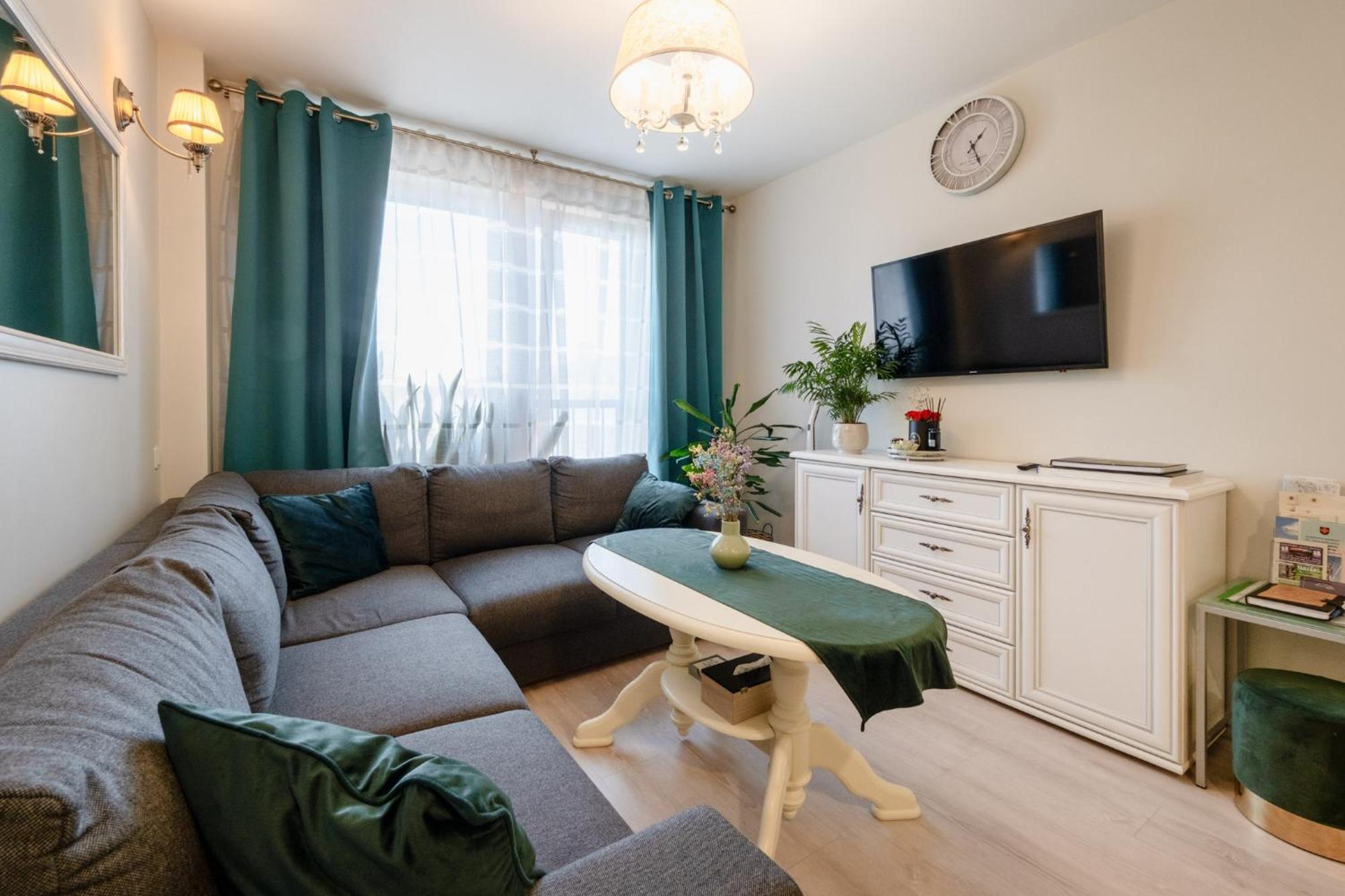 Romos Apartamentai Klaipedoje クライペダ エクステリア 写真