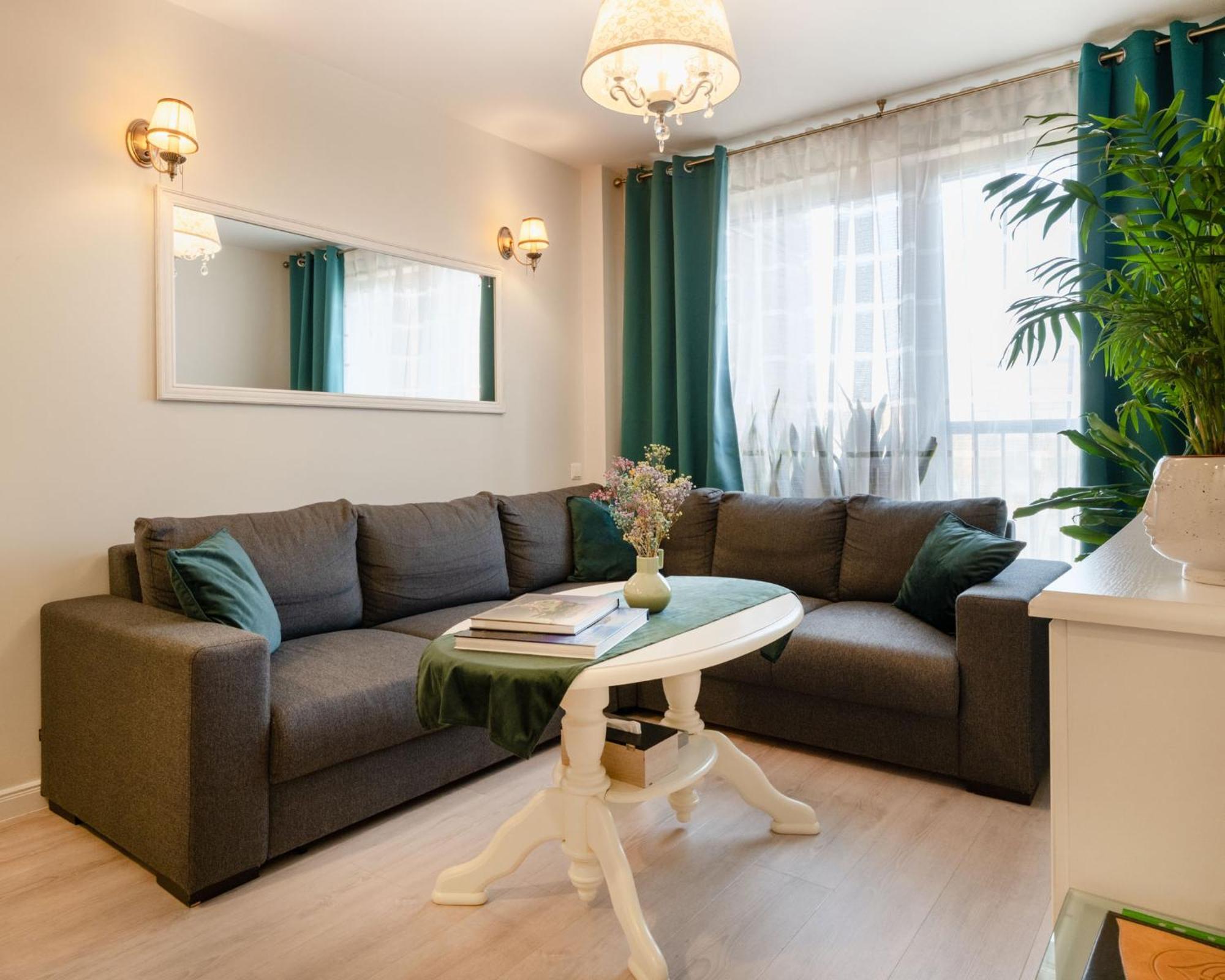 Romos Apartamentai Klaipedoje クライペダ エクステリア 写真
