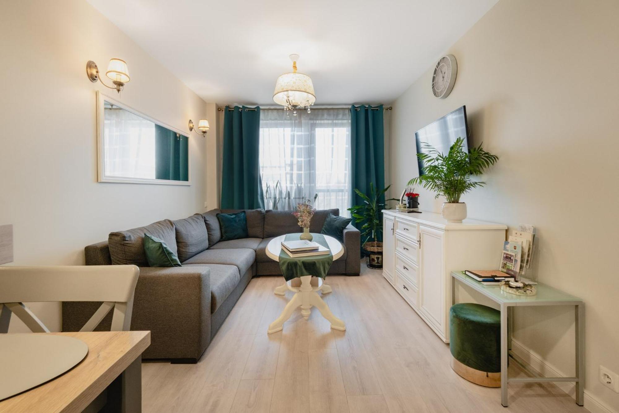 Romos Apartamentai Klaipedoje クライペダ エクステリア 写真